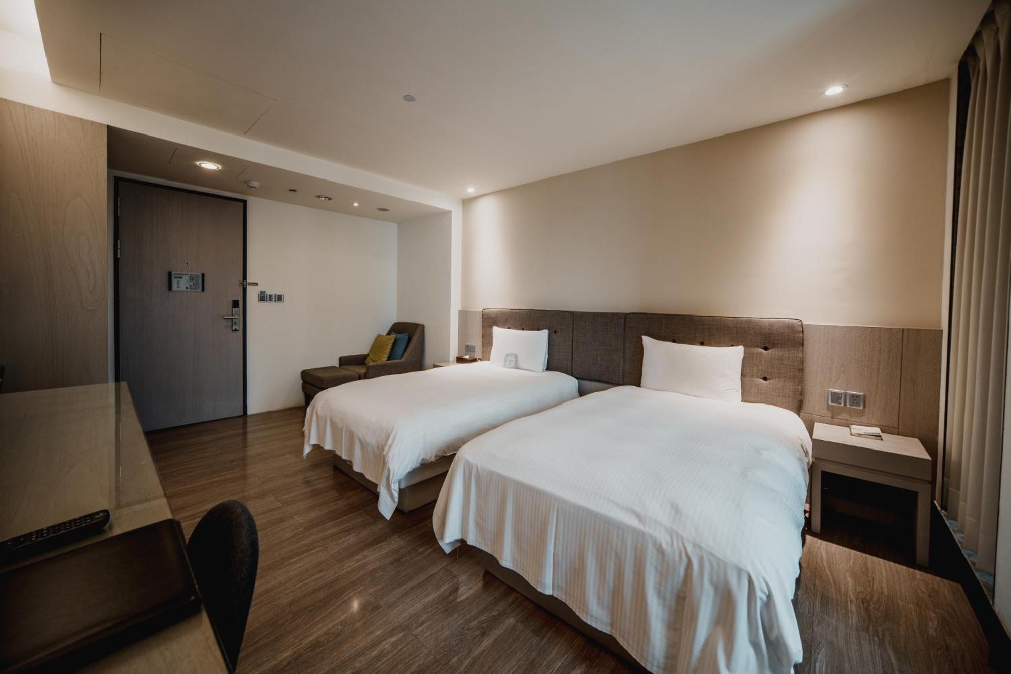 Hub Hotel Kaohsiung Yawan Branch Exteriör bild