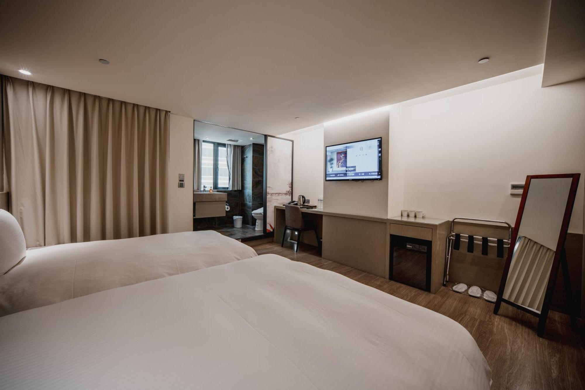Hub Hotel Kaohsiung Yawan Branch Exteriör bild