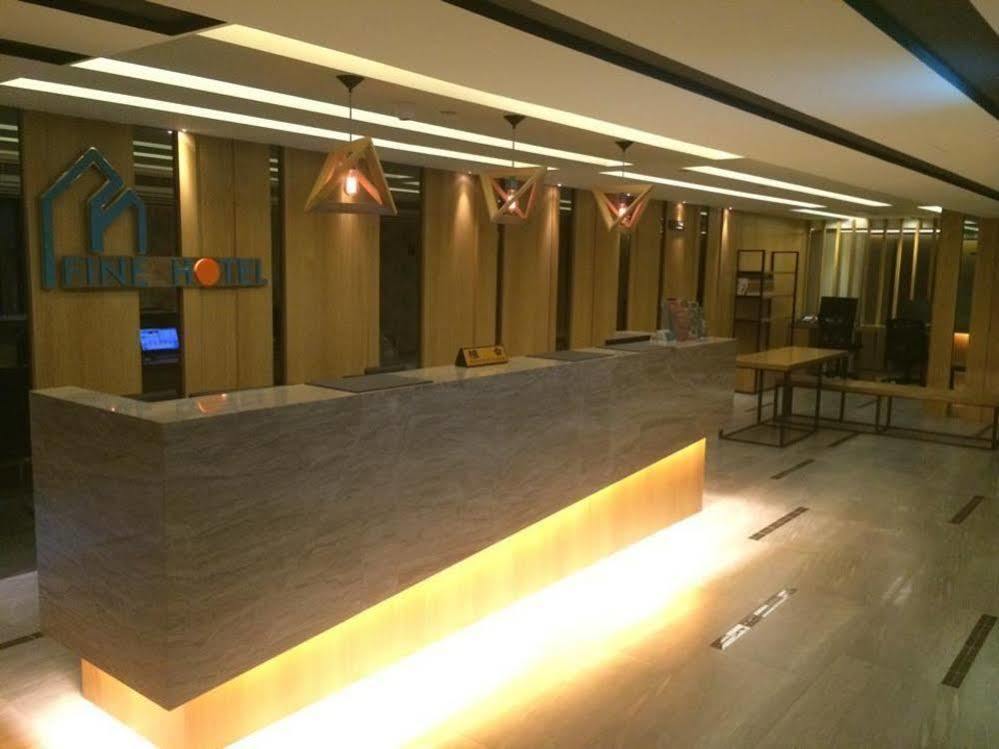 Hub Hotel Kaohsiung Yawan Branch Exteriör bild